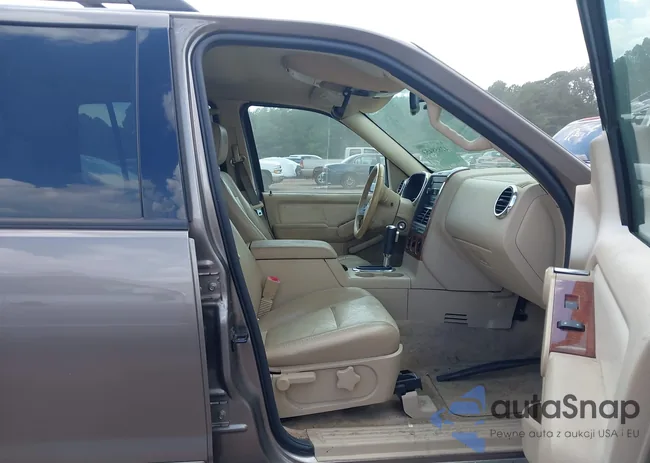 1FMEU64E86UB61129: 42858453