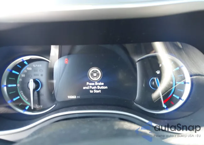 2C4RC1L76PR543270: 42858584