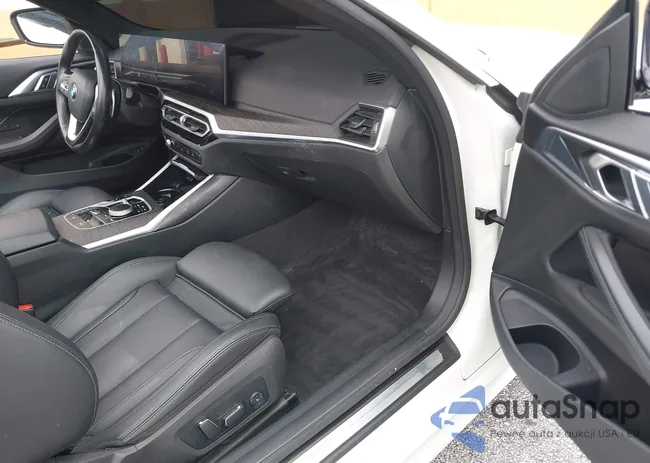 WBA23AT0XRCP77702: 42858779