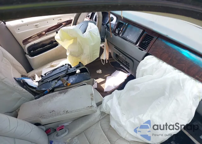 1LNHM81WXYY813492: 42860110