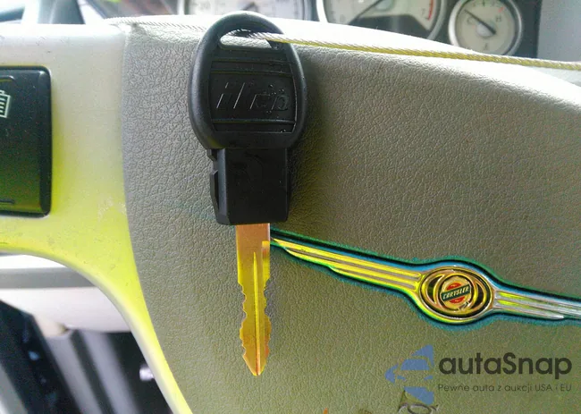 2A8HR54P18R773387: 42860148