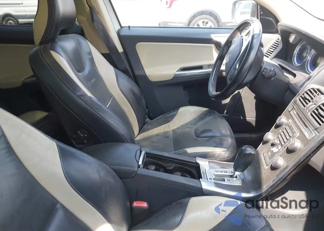 YV4902DZXC2312148: 42860307