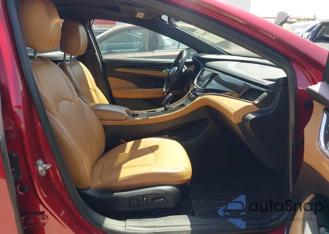 1G4ZP5SSXJU114253: 42860363