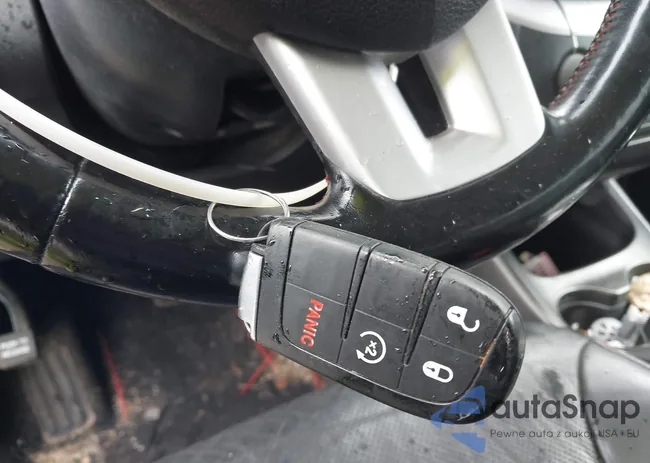 3C4PDDEG4KT874471: 42860401