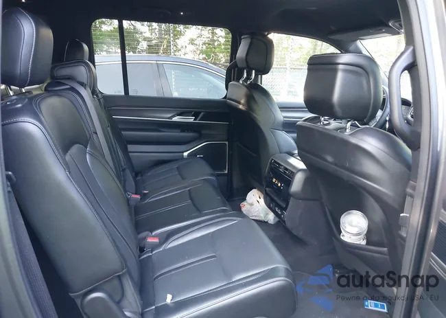 1C4SJSBP8RS130931: 42859596