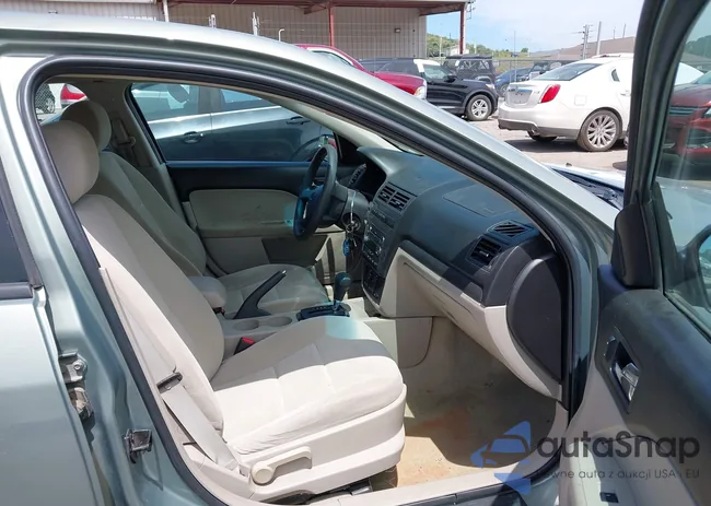 3FAHP07148R181215: 42859662