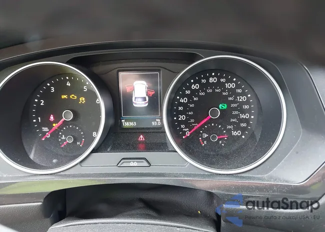 3VV2B7AX1JM003383: 42860874