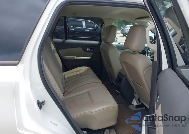 2FMDK3JC6CBA44332: 42860953