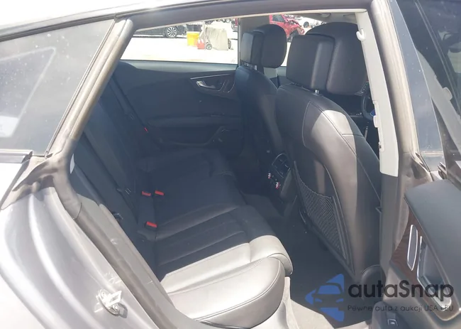 WAU2GAFC9GN003520: 42861008