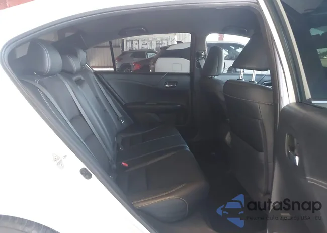 1HGCR2F59GA182093: 42861080