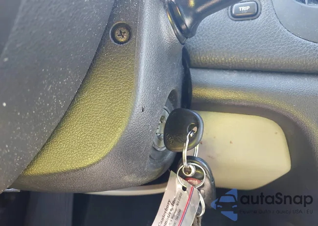 KNAFU4A20C5619689: 42861142