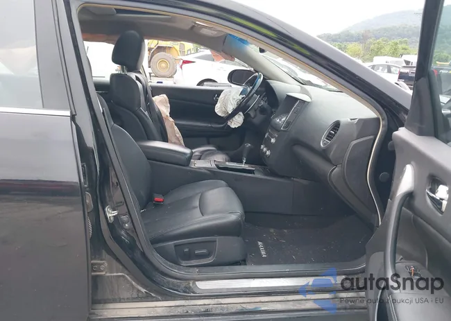 1N4AA5AP5EC464813: 42861305