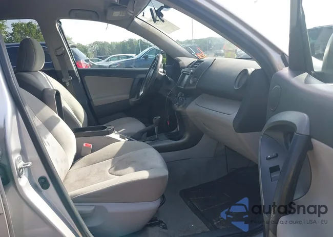 2T3JF4DV6BW129956: 42861331