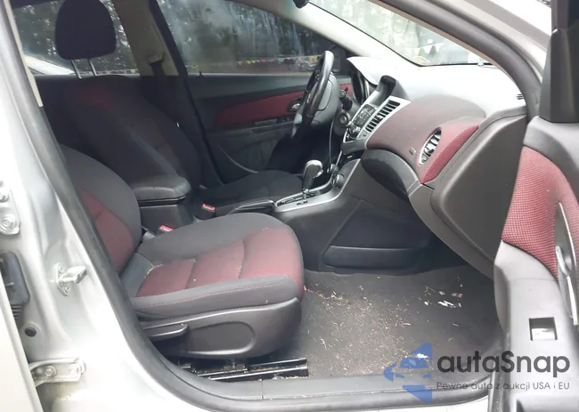 1G1PC5SB1E7434128: 42861352