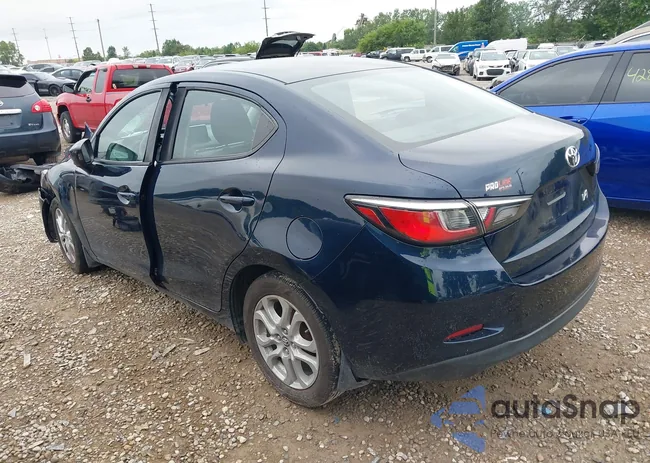 3MYDLBYV3HY180548: 42860456