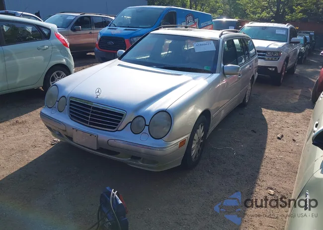 WDBJH65J71B272776: 42860627