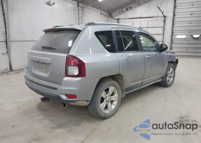 1C4NJDBB3GD756482: 42862066