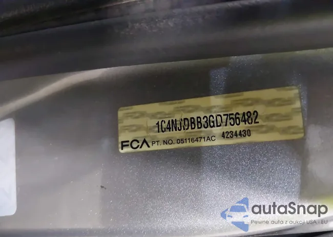 1C4NJDBB3GD756482: 42862066