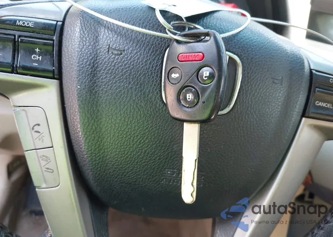 1HGCP2F86BA059649: 42862297