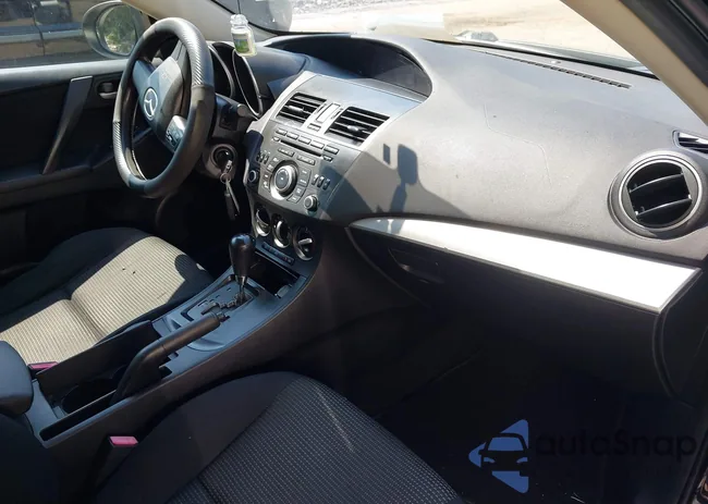 JM1BL1UG8C1551479: 42862397