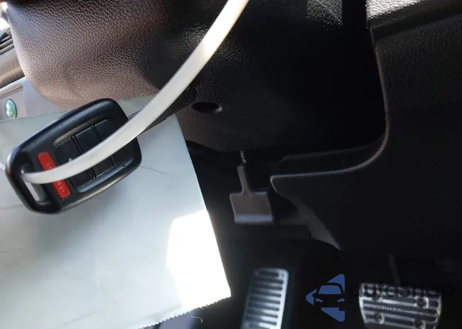 1HGCR2F51HA044825: 42862833