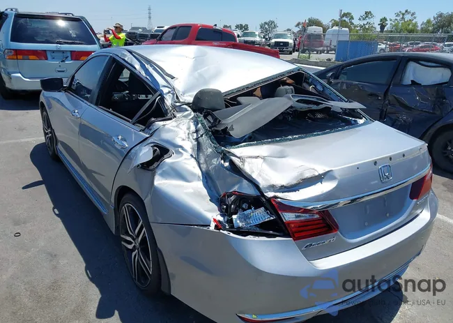 1HGCR2F51HA044825: 42862833