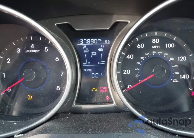 KMHTC6AD5HU306636: 42863046