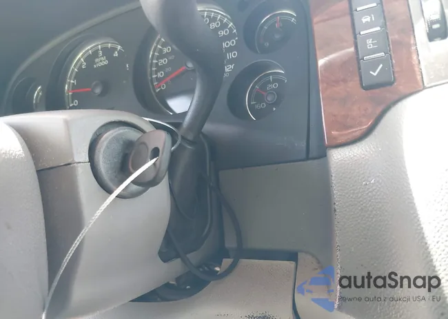 1GNFC13J37J112668: 42863130