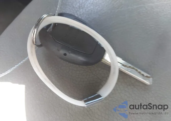 YS3ED49G283500178: 42863387