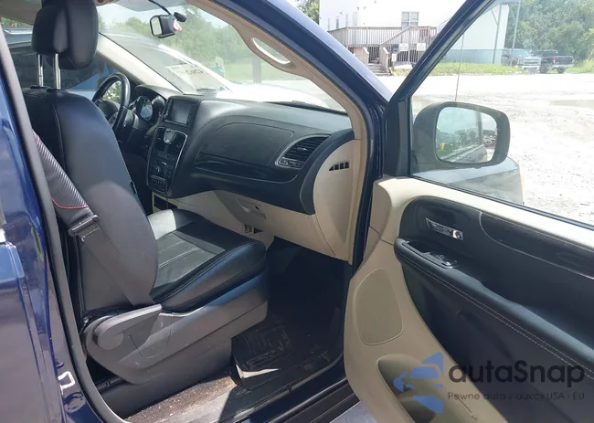 2C4RC1BG0ER441459: 42862597