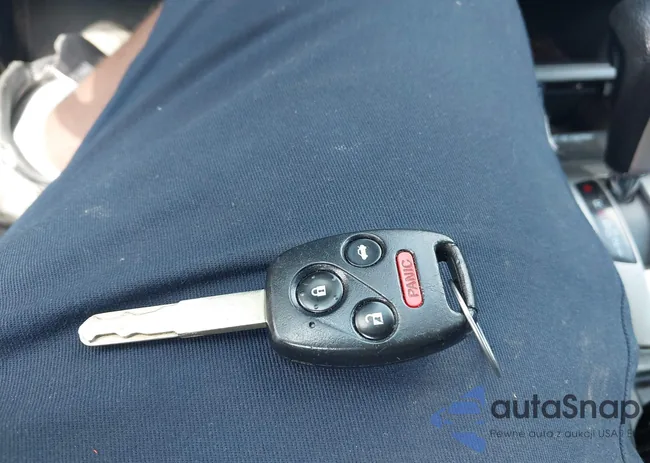 1HGCP2F66BA096148: 42862718