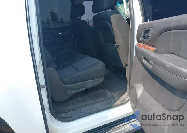 1GNWKLEG5BR151353: 42862759