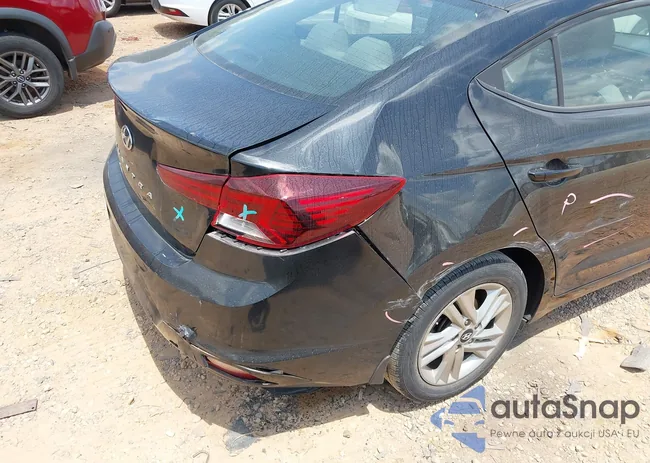 5NPD84LF6KH477572: 42863897