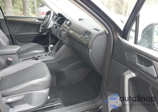 3VV2B7AX5NM039373: 42863914