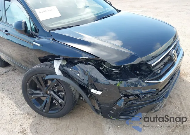 3VVCB7AX3RM001912: 42863987