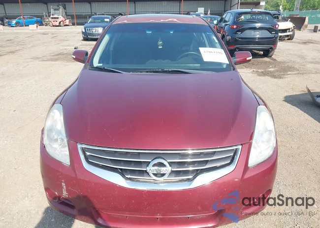 1N4AL2AP1BN426388: 42864100