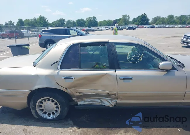 2FAFP74W2YX105705: 42864111