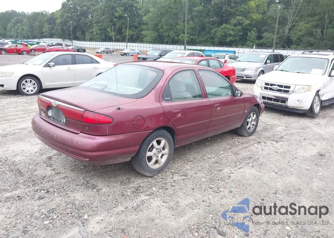 1FAFP663XWK237902: 42864229