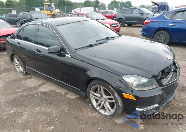 WDDGF4HB7DR295826: 42864251