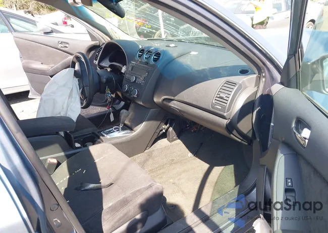 1N4AL2AP2CN513752: 42863692