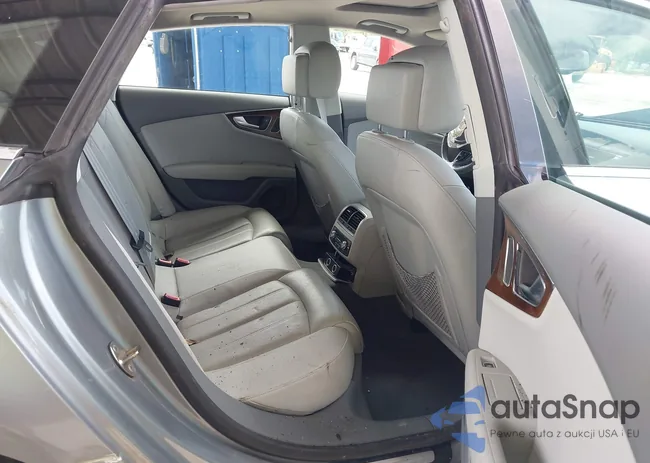 WAU2GAFC2DN075879: 42863709