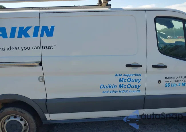 1FTYR1YM9HKA75804: 42863781