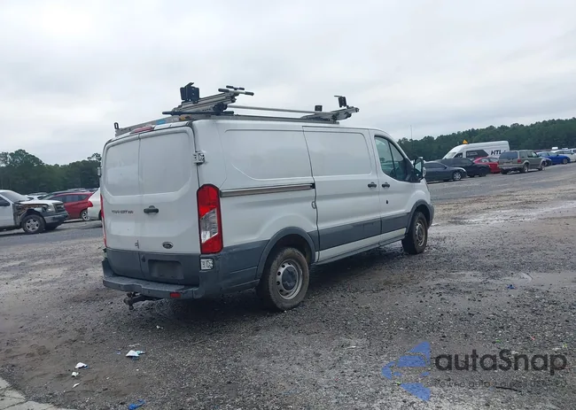 1FTYR1YM9HKA75804: 42863781