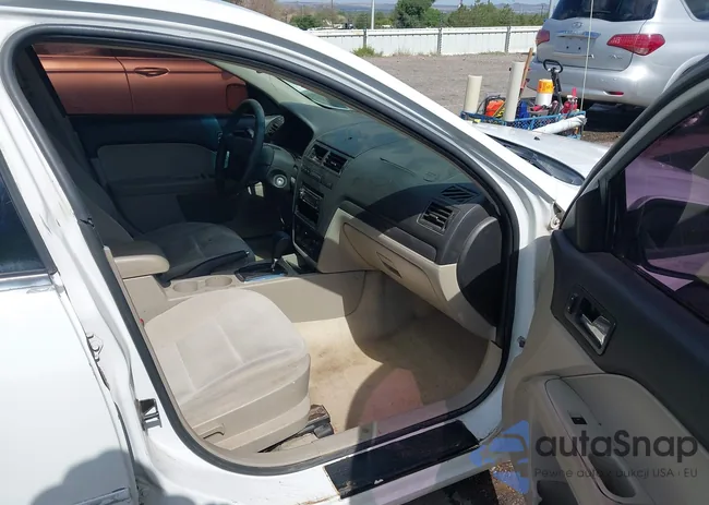 3FAHP07Z77R229939: 42863806