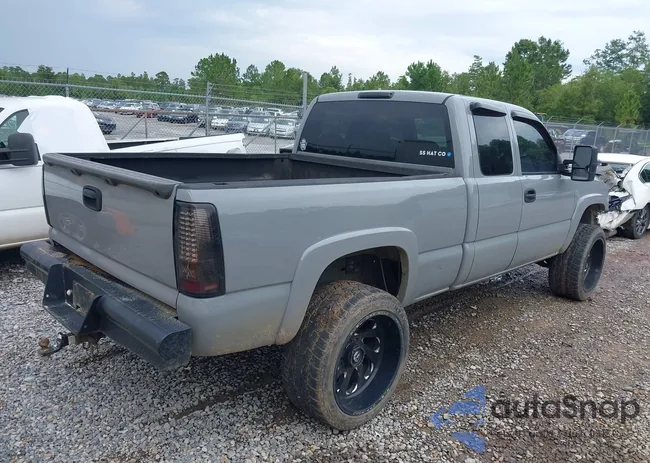 1GCHC29DX6E221354: 42863813