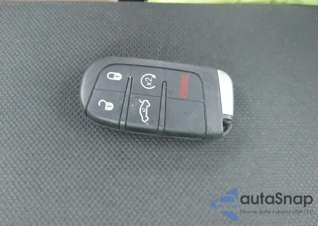 2C3CDZAGXJH258402: 42865060