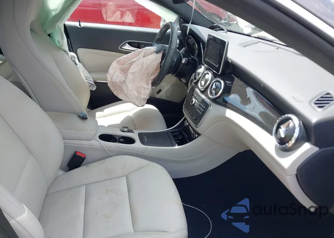 WDDSJ4EB4FN248583: 42865204