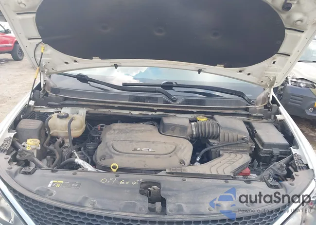 2C4RC1FG3JR279332: 42864421