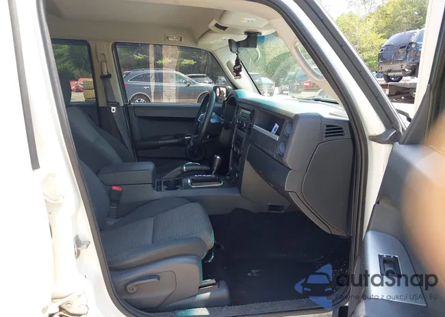 1J8HG48KX8C189139: 42864546