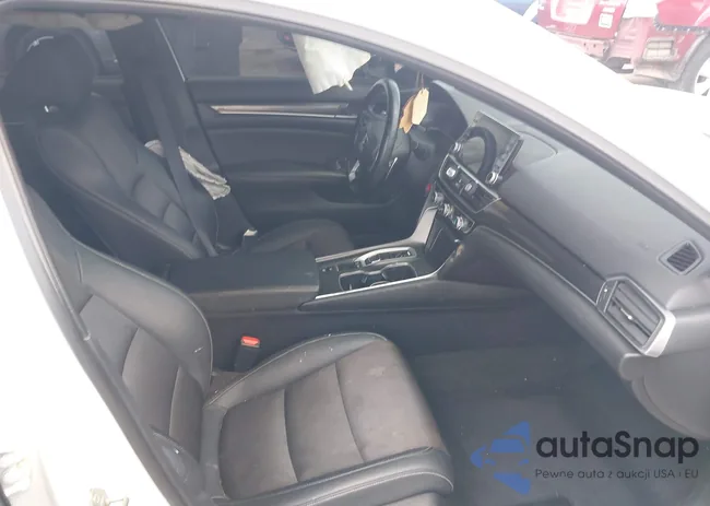 1HGCV2F31KA020221: 42864602